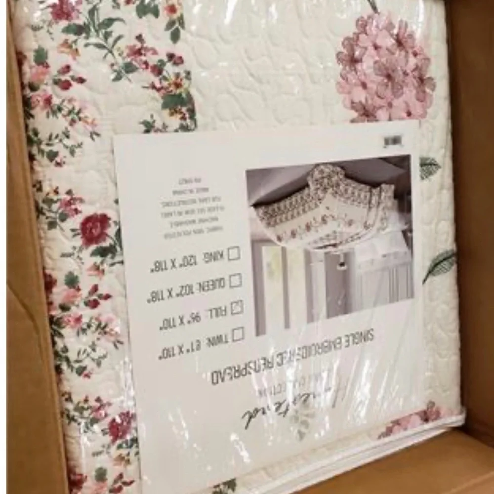 Carnation Embroidered Bedspread Rose Sz Full